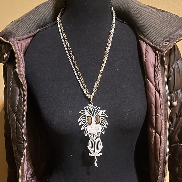 Alan Lion Necklace Articulated Hippie Cool Cat 60’s 70’s VTG Cosplay Gift Rare - Picture 3 of 6